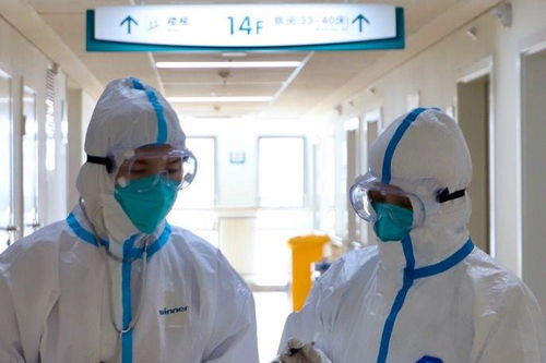 侠骨仁心 一位“不退缩，我先上”的侠女医生与抗疫前线的防护战